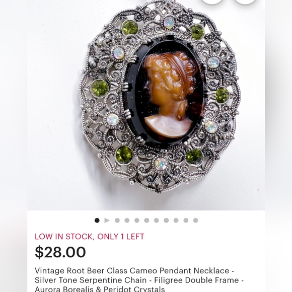 Cameo Pendant Necklace Root Beer Colored Face w/ Peridot - Picture 11 of 11